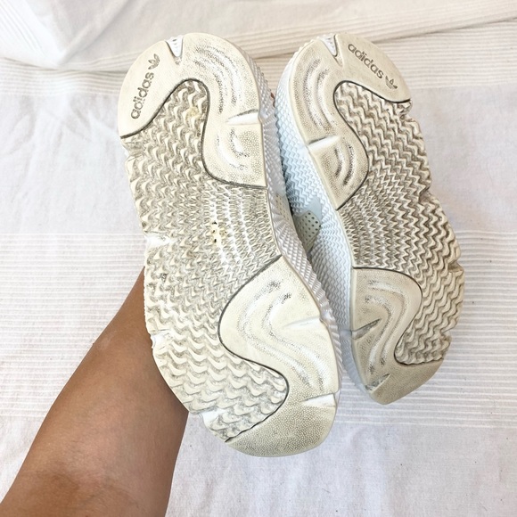 White Adidas Propheres - Picture 7 of 16